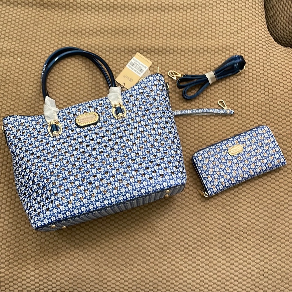 Brangio Italy Royal Blue Purse and Wallet set w/ extra straps